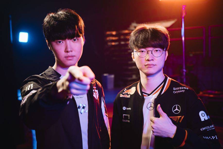 JDG绝杀HLE,Canyon开启传奇时刻宿敌对决八强赛,技惊四座 JDG绝杀HLE,Canyon开启传奇时刻宿敌对决八强赛,技惊四座