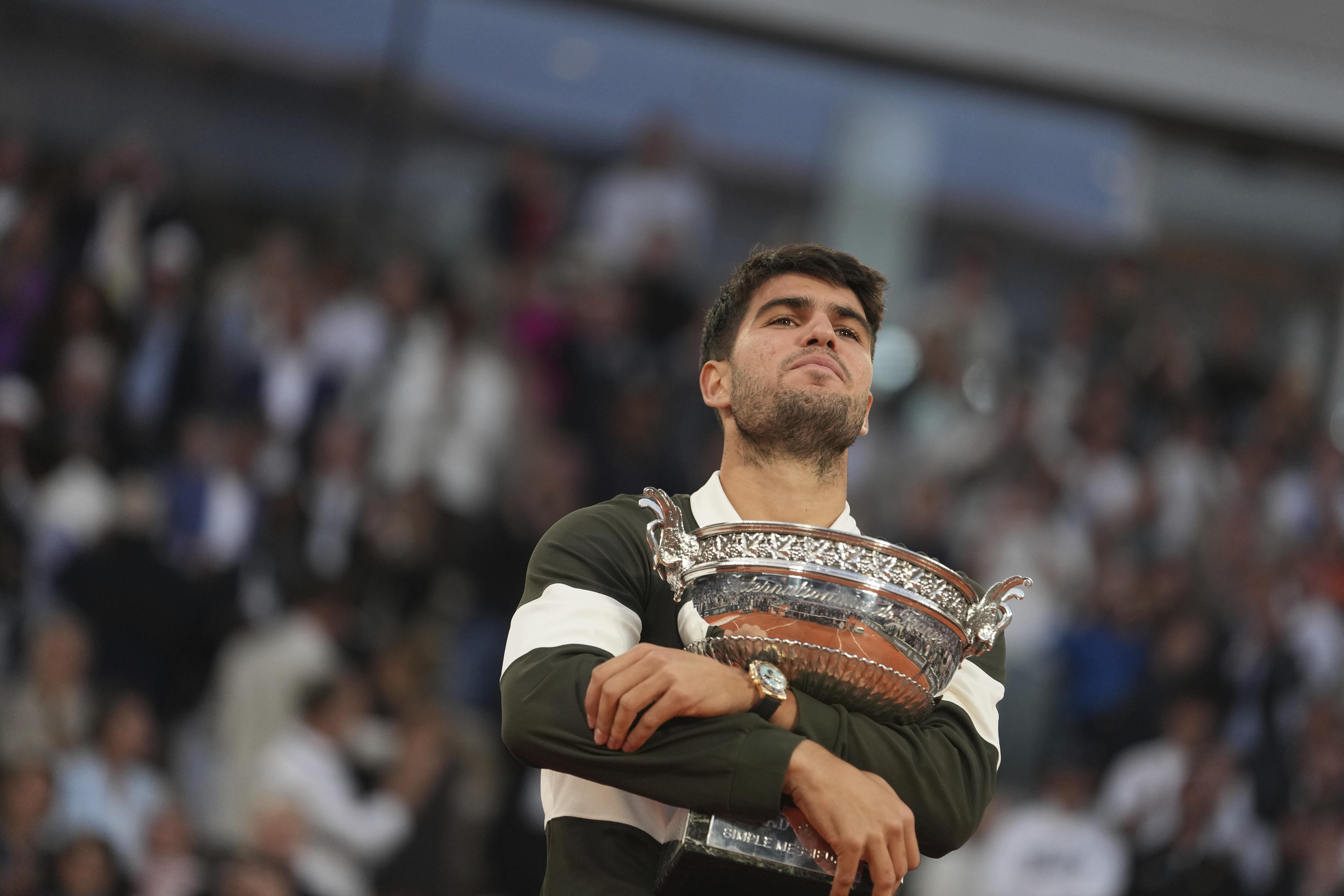 世界网球队逆转法国网球队,阿尔卡拉斯统治全场 世界网球队逆转法国网球队,阿尔卡拉斯统治全场