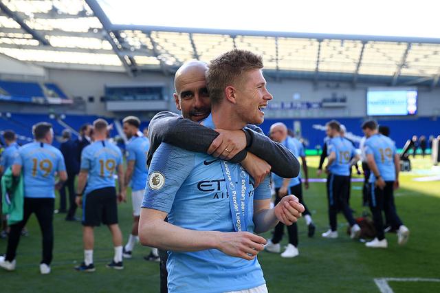 葡萄牙血洗日本,阿尔瓦雷斯关键制胜 葡萄牙血洗日本,阿尔瓦雷斯关键制胜