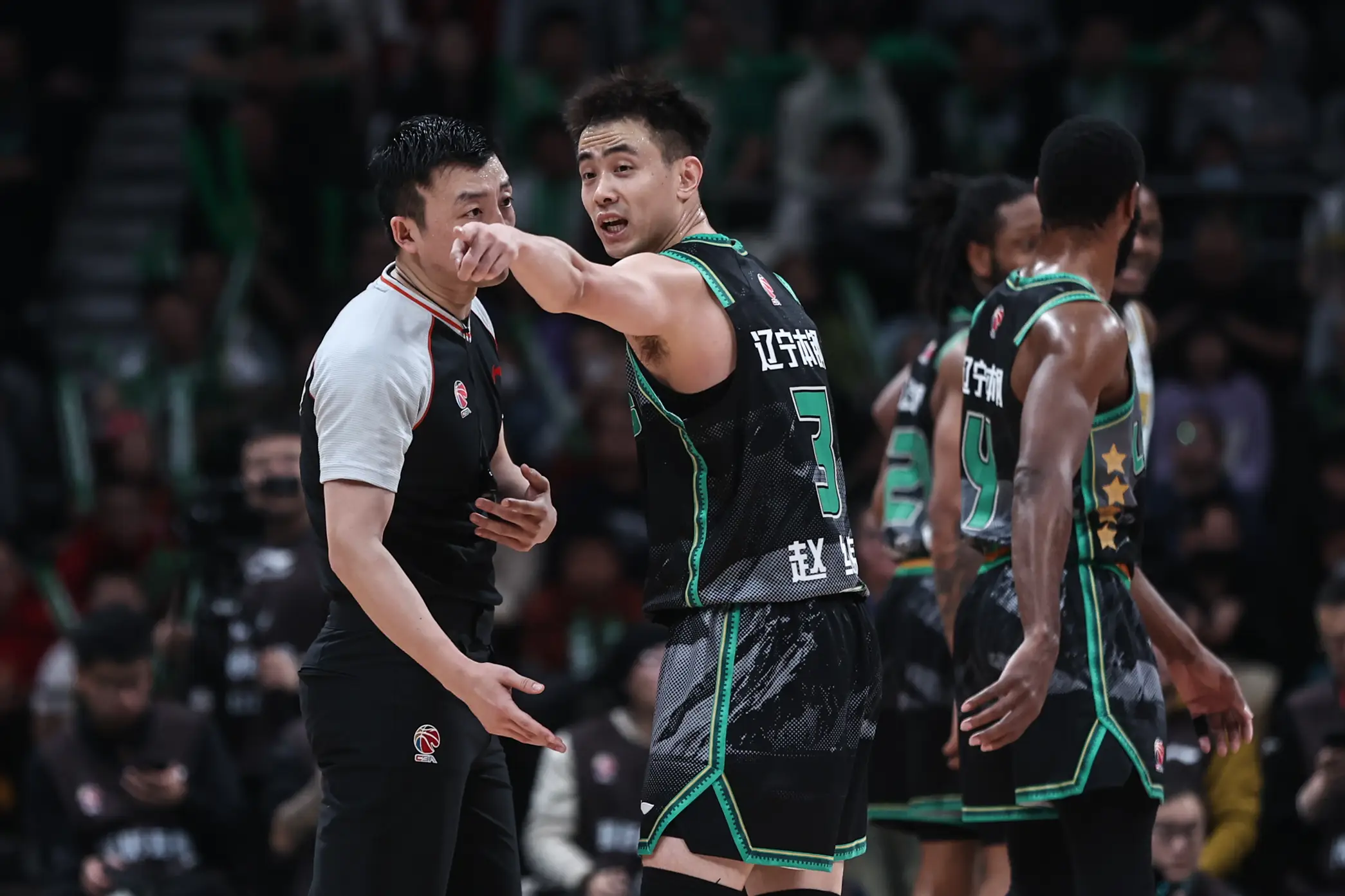 辽宁队逆转快船，张镇麟统治全场