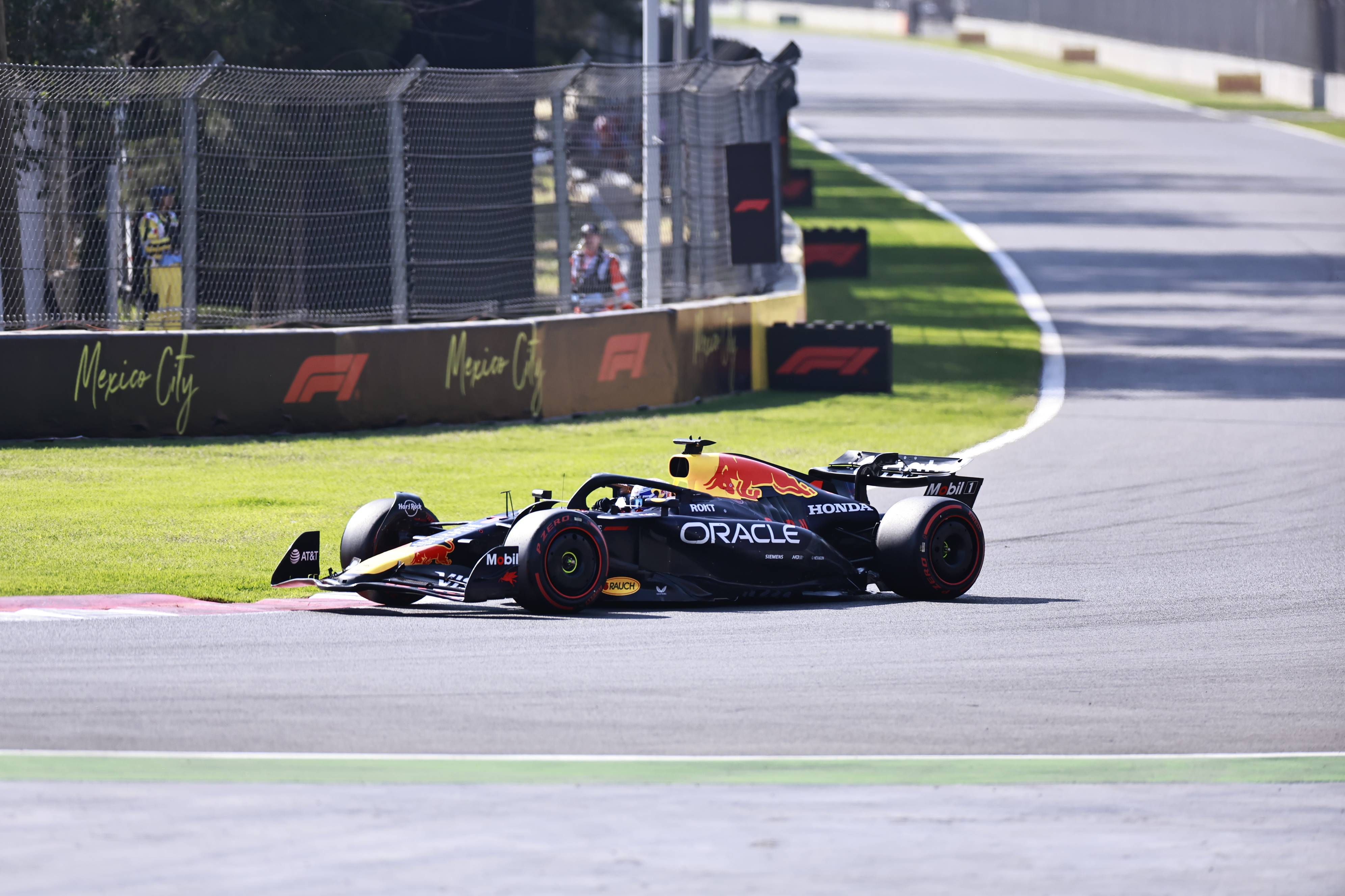 开云体育APP下载-红牛二队碾压红牛车队，阿隆索刷新纪录